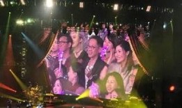 娱乐吃瓜酱演唱会,燃情开唱，狂欢之夜